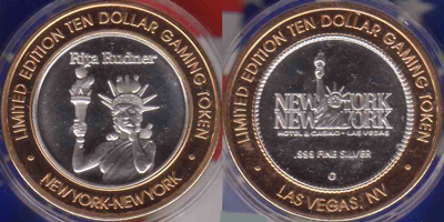 Rita Rudner as Statue of Liberty Strike (NYlvnv-063)