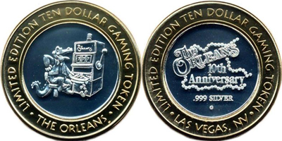 Alligator Playing Slots, 10th Anniversary Strike (ORlvnv-016)